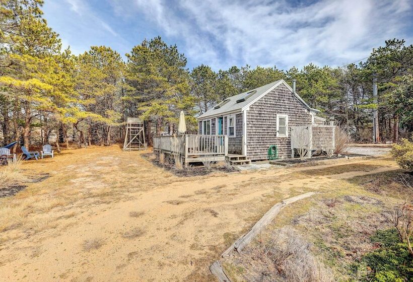 Serene Cape Cod Retreat   Walk To Bay!