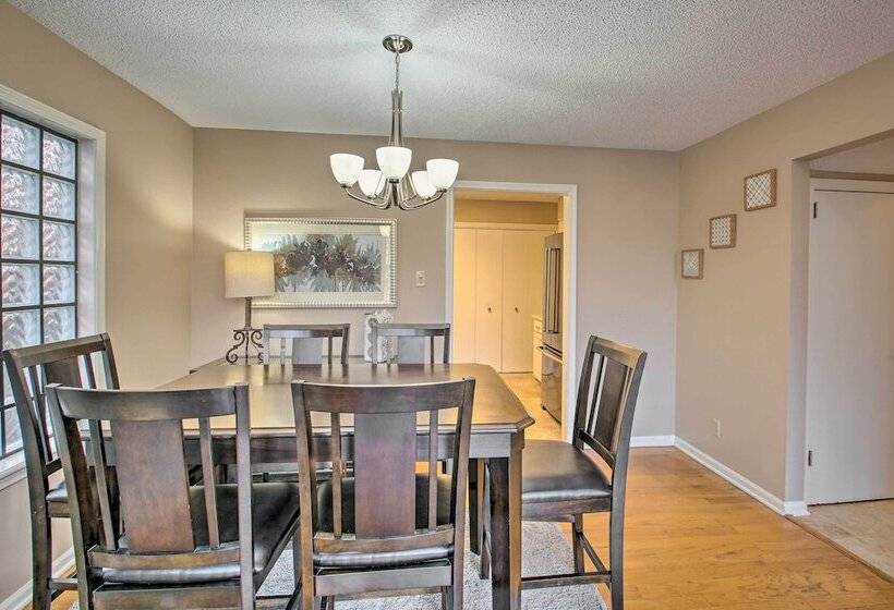 Serene Lake Hamilton Hideaway W/ Private Dock