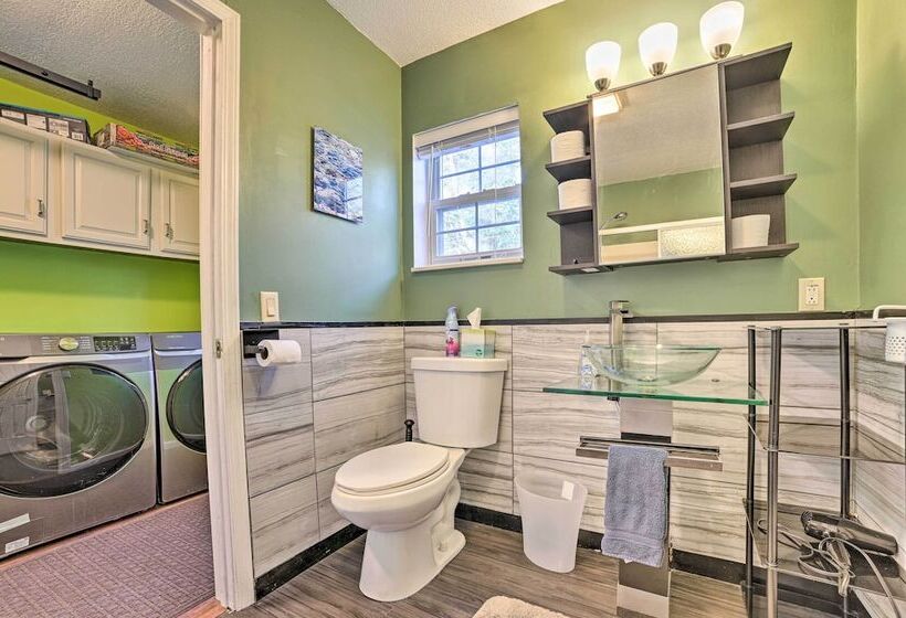 Serene Presque Isle Harbor Home On Sunrise Side!