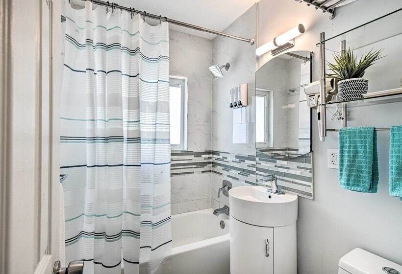 Shady & Eclectic Fort Lauderdale Dwelling W/ Yard!