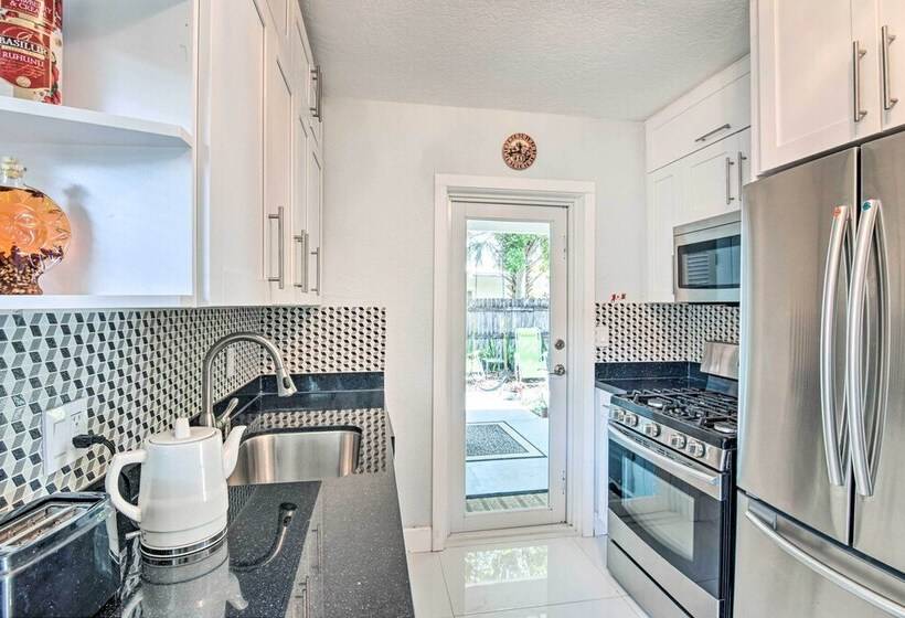 Shady & Eclectic Fort Lauderdale Dwelling W/ Yard!