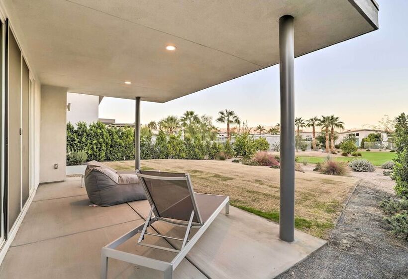 Sleek & Modern Home W/ Views & Pool Access