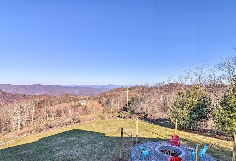 North Carolina Vacation Rental W/ Fire Pit & Grill