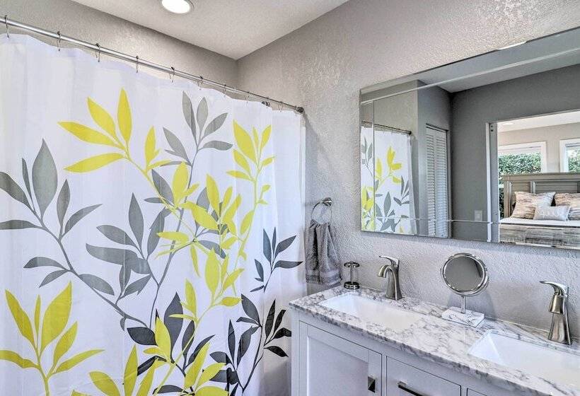 North Carolina Vacation Rental W/ Fire Pit & Grill