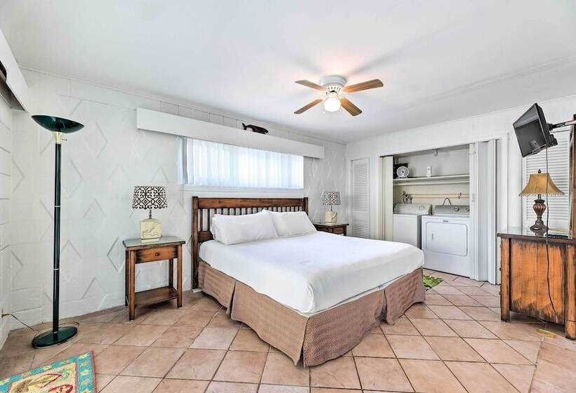 South Padre Island Vacation Rental: Steps To Beach