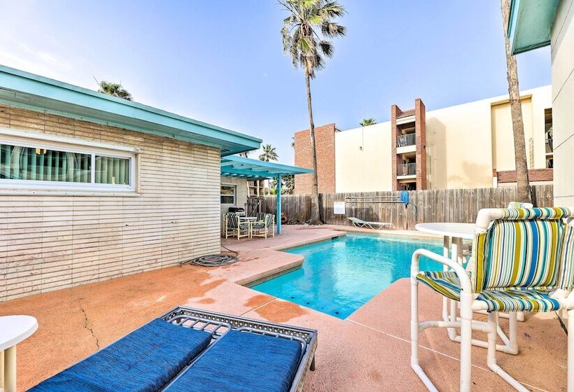 South Padre Island Vacation Rental: Steps To Beach