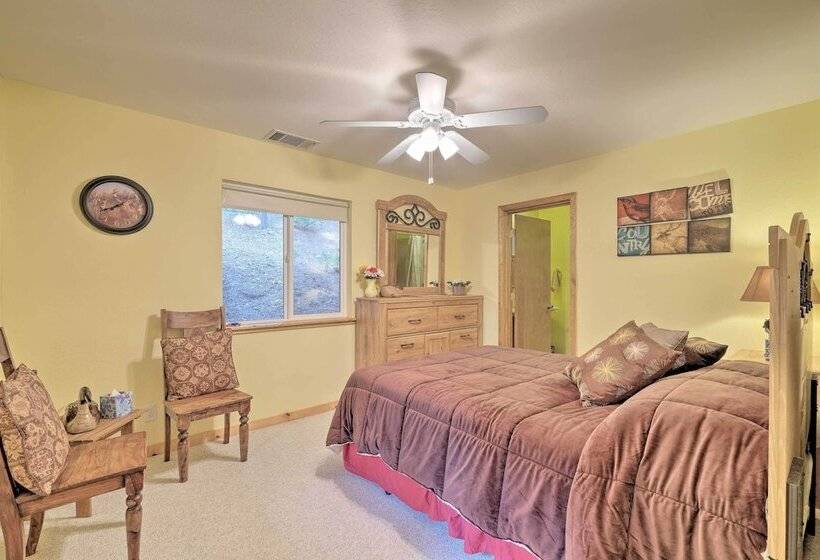 Walk To Big Trees State Park: Cabin W/ Deck!