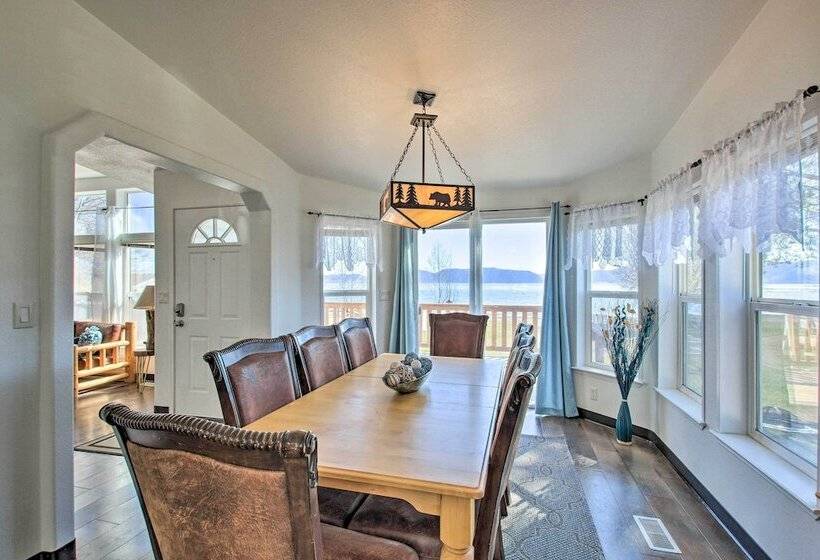 Spacious Family Home W/ Kayak + Deck On Bear Lake!