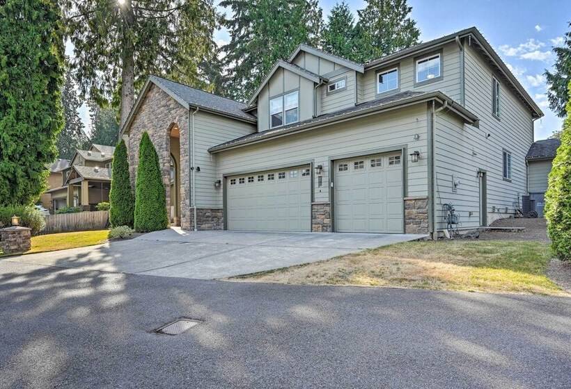 Spacious Kirkland Home 15 Mi To Dtwn Seattle!
