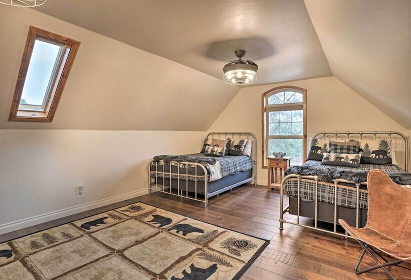 5 Mi To Big Bear Lake: Home W/ Hot Tub!