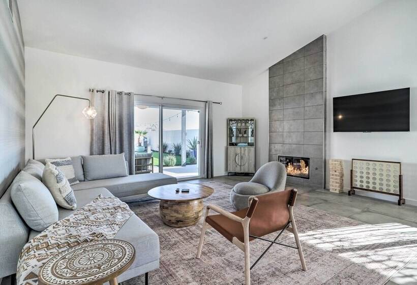 Stunning Desert Hot Springs Home W/ Pool!