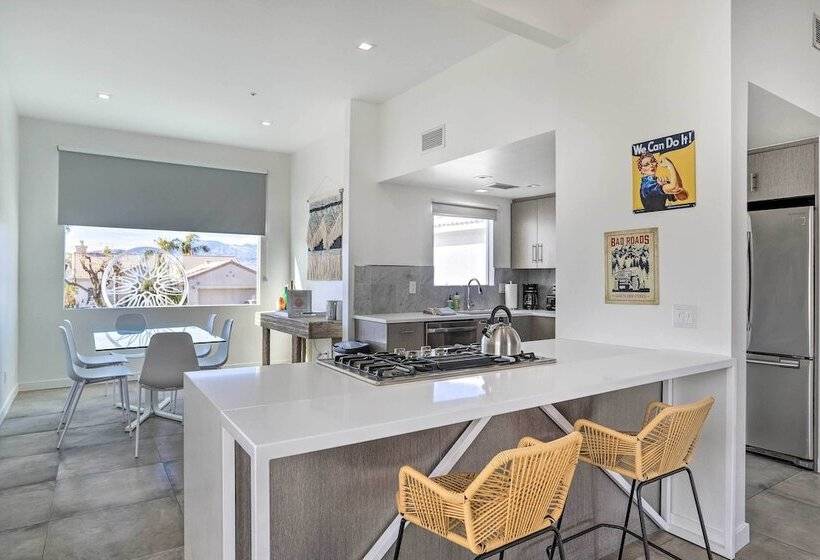 Stunning Desert Hot Springs Home W/ Pool!