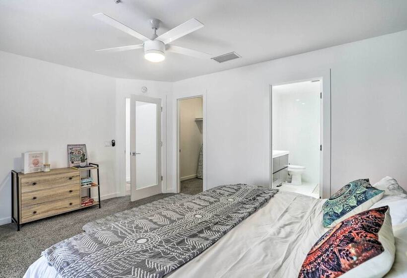 Stunning Desert Hot Springs Home W/ Pool!