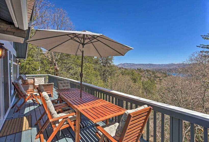 Stunning Lake Arrowhead Cabin W/ Lake Views!