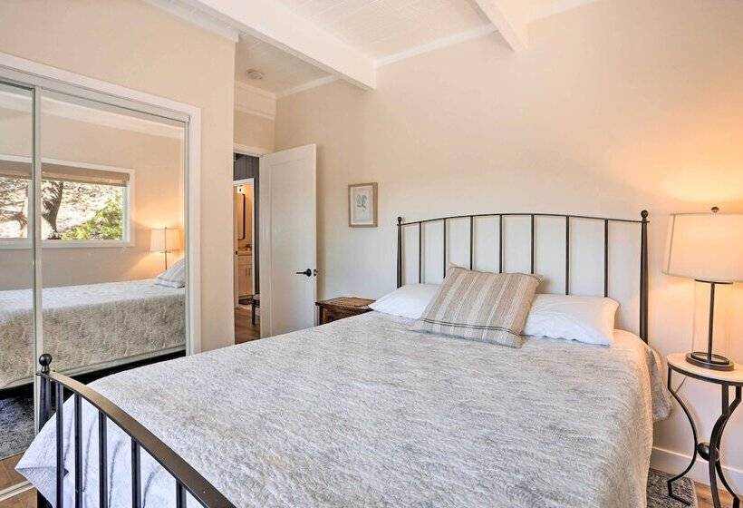 Stunning Lake Arrowhead Cabin W/ Lake Views!