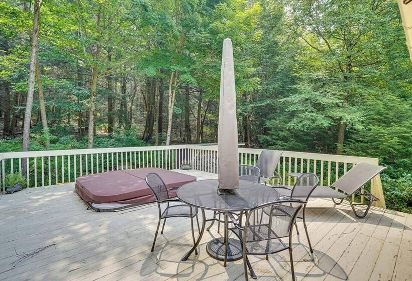 Lakefront Otis Home W/ Stunning Views & Boats!