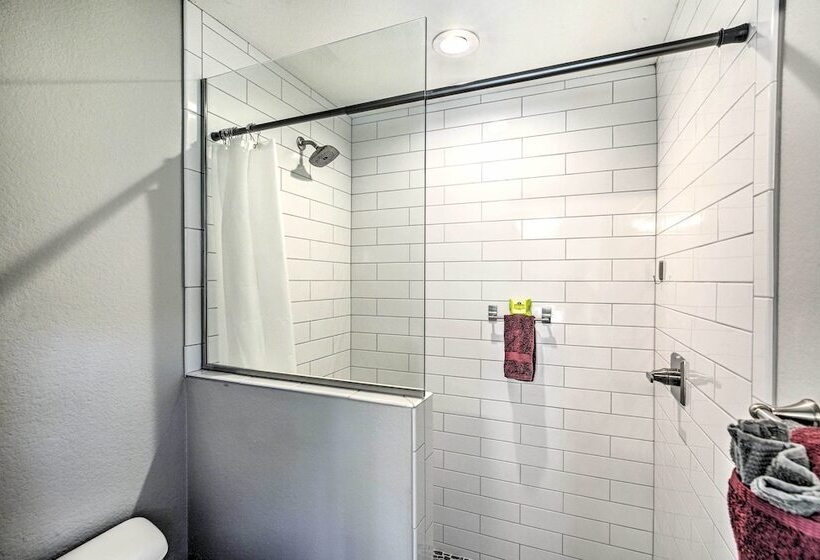 Newly Built Home 8 Mi To Fisherman S Village