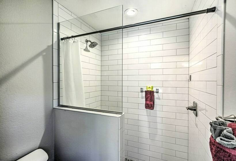 Newly Built Home 8 Mi To Fisherman S Village