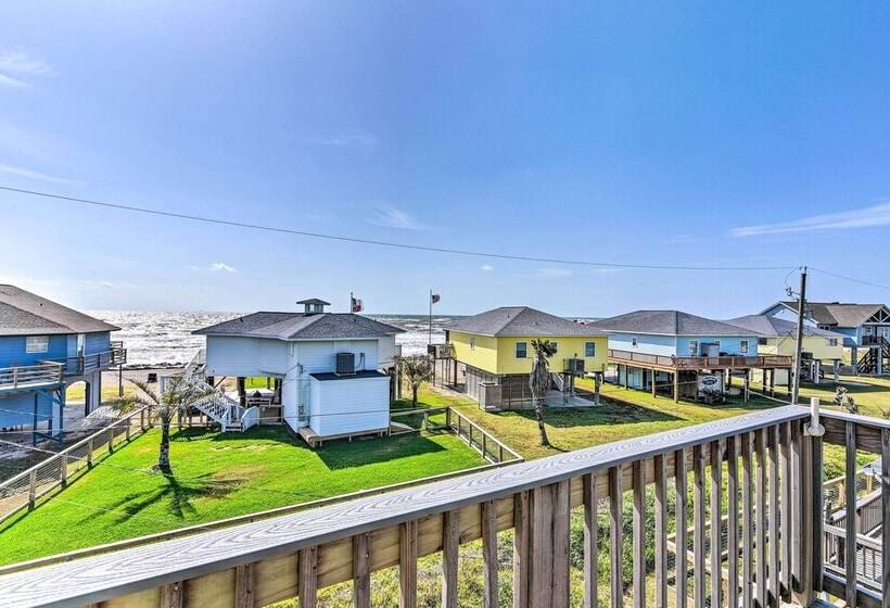 Surfside Beach Home W/ Views, Steps To Shore!