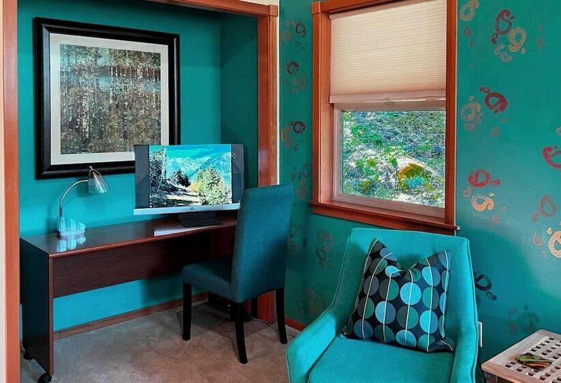 Tamarack Haus Hot Tub & Ev Charging: Walk Dtwn!