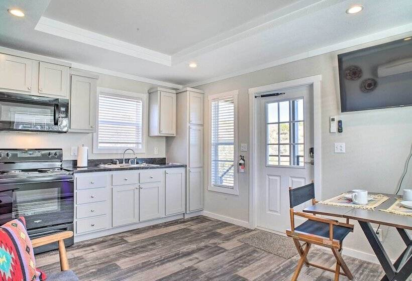 The Roadrunner   Silver City Oasis W/ Views!