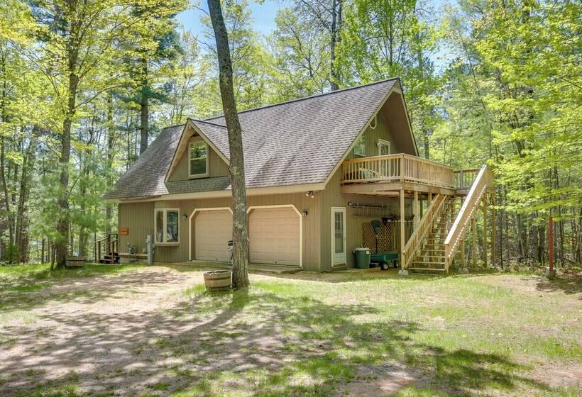 Three Lakes Home, Walk To Virgin Lake