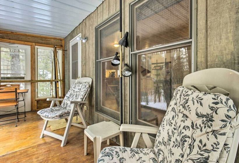 Three Lakes Home, Walk To Virgin Lake