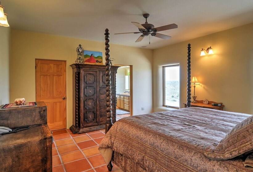 Traditional Taos Home: 26 Acres W/ Mountain Views