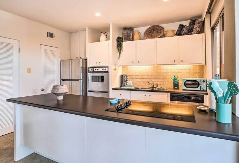 Trendy Palm Desert Home W/ Patio, Pool Access