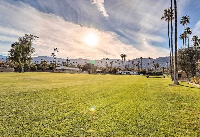 Trendy Palm Desert Home W/ Patio, Pool Access