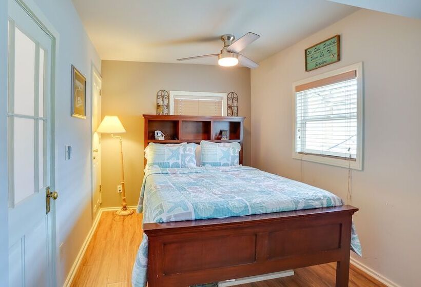 Tropical Island Escape W/ Deck, Walk To Avalon Bay