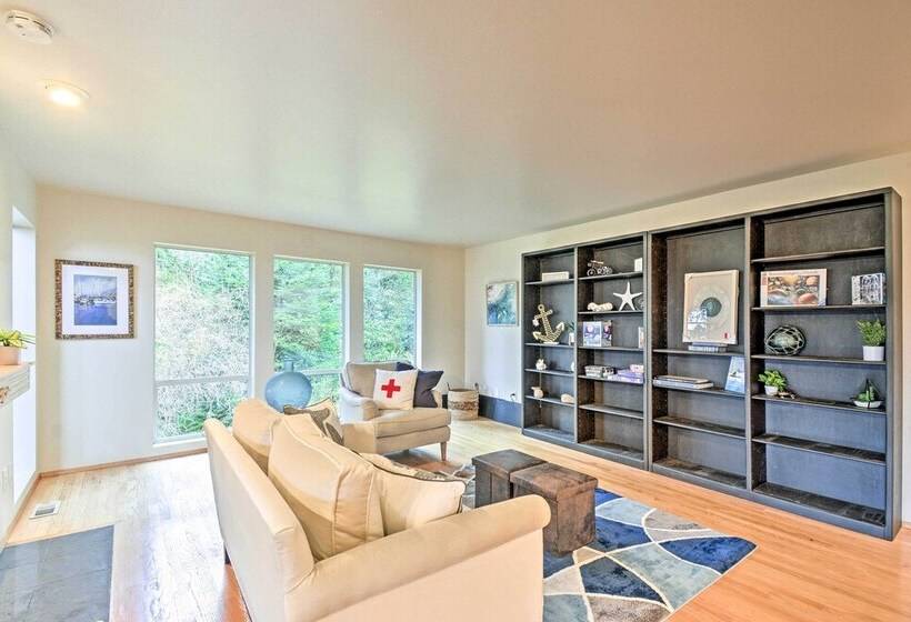 Unique Port Ludlow Home W/ 3 Decks & Hot Tub!