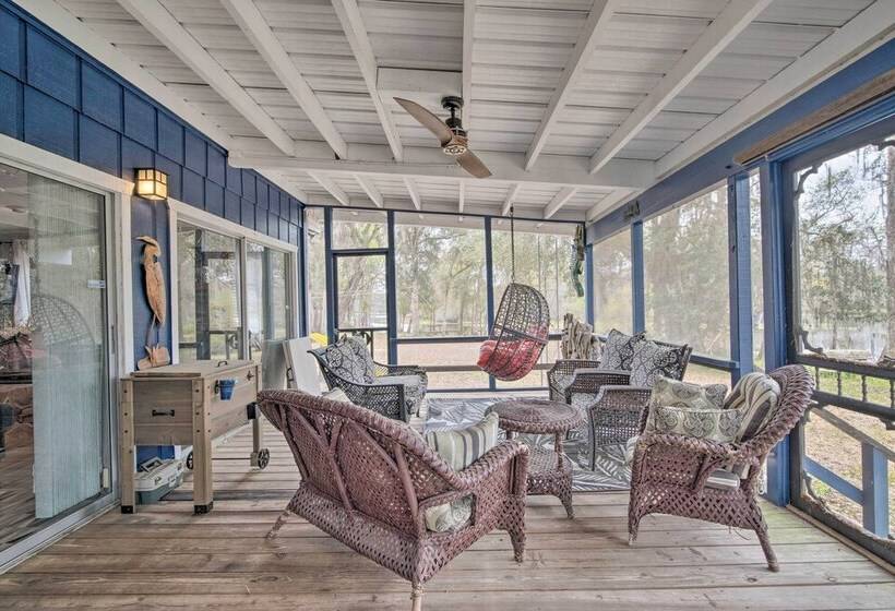 Unplugged Withlacoochee Riverfront Retreat!