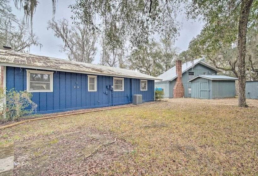 Unplugged Withlacoochee Riverfront Retreat!