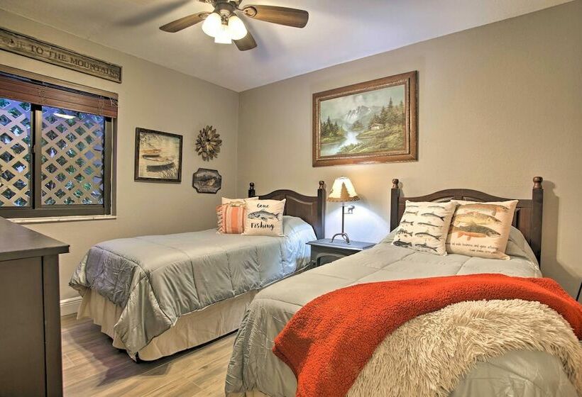 Updated Home With Pool < 9 Miles To Pompano Beach!