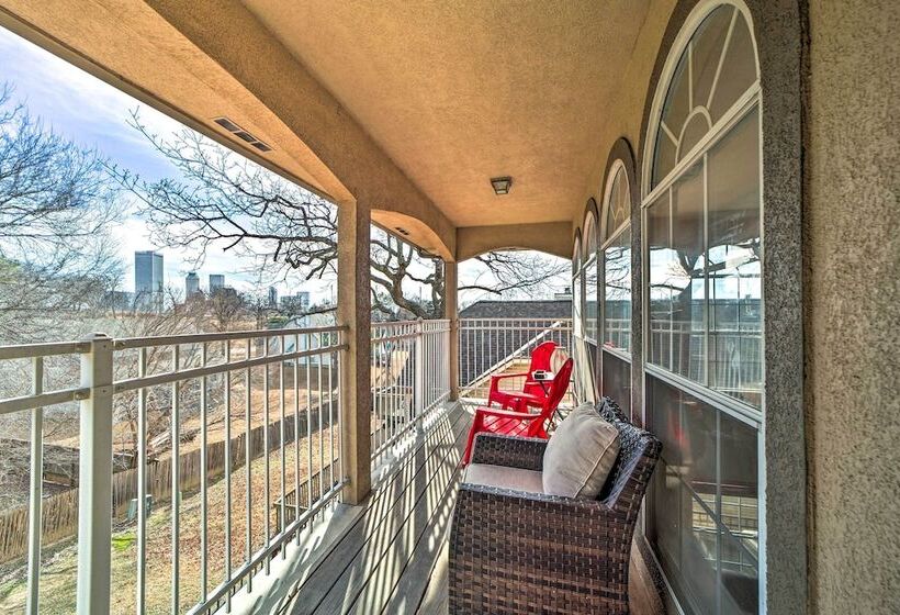 Upscale Home W/ Views & Game Room!