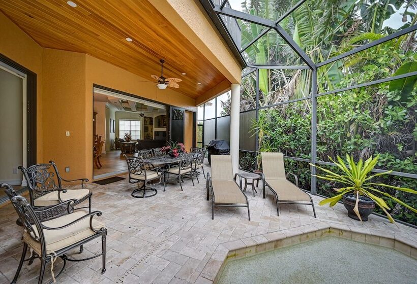 Upscale Marco Island Home W/ Pool, 1 Mi To Beach