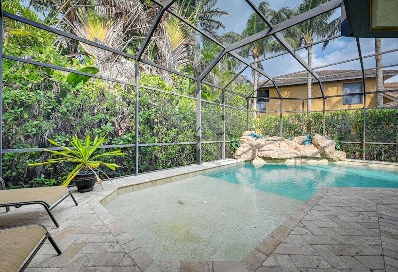 Upscale Marco Island Home W/ Pool, 1 Mi To Beach