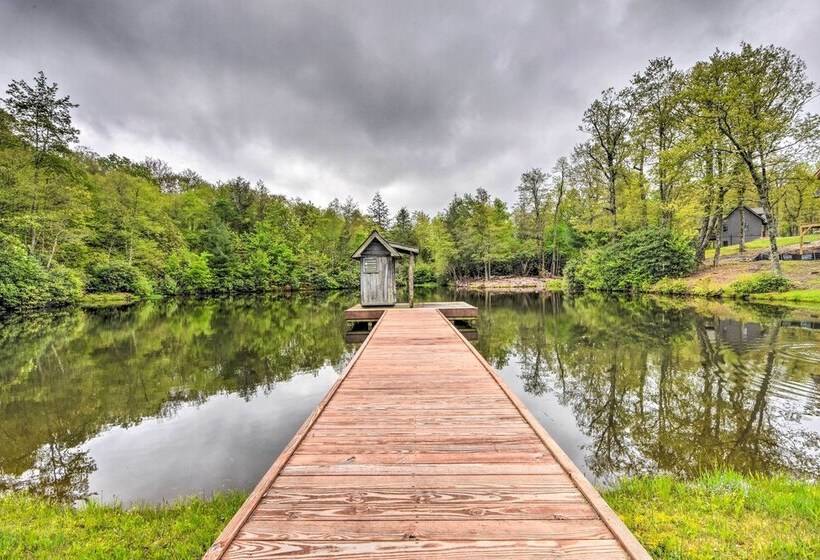 Hike, Fish & Relax: Rural Craftsman In Glenville!