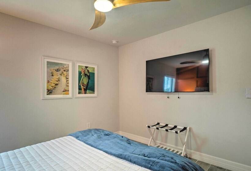 Waterfront Cape Coral Retreat W/ Heated Pool!