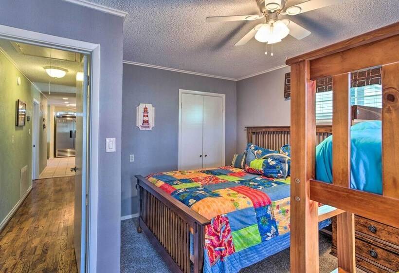 Dock & Fire Pit: Waterfront Cedar Creek Lake Home