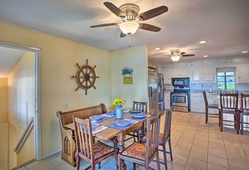 Dock & Fire Pit: Waterfront Cedar Creek Lake Home