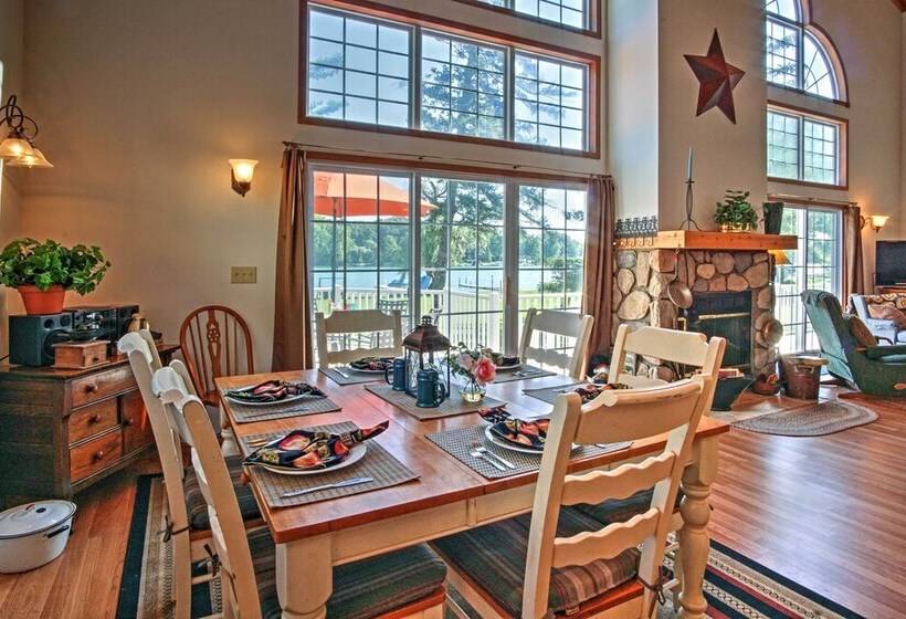 Waterfront Vandalia House W/ Dock On Donnell Lake!