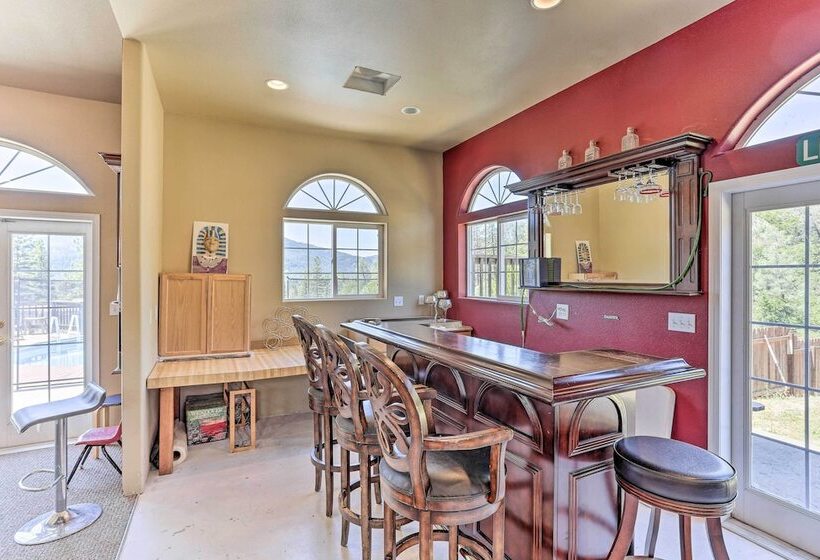 Weaverville Family Home: Mtn Views & Fire Pit