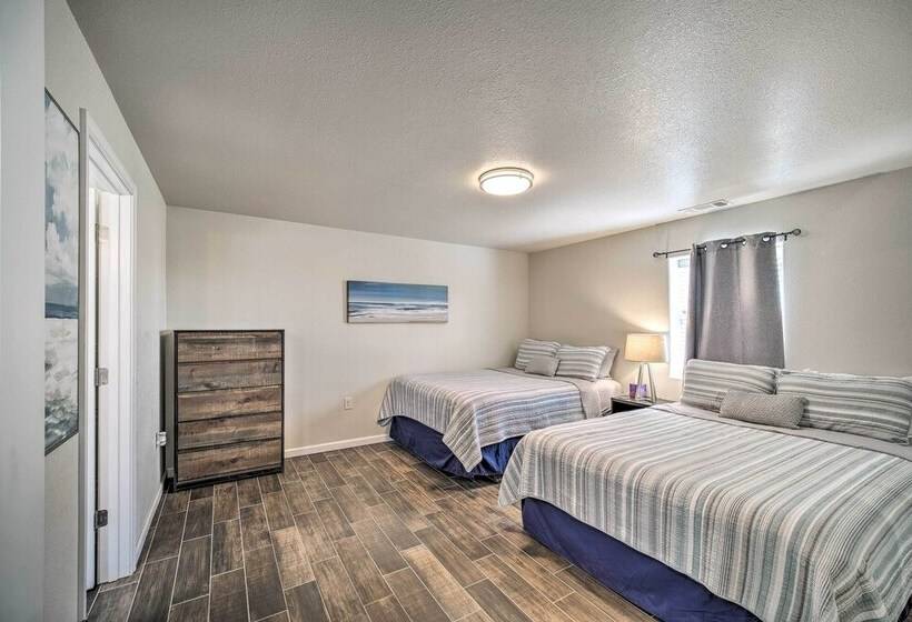 Welcoming Carlsbad Home Near Parks & Town!