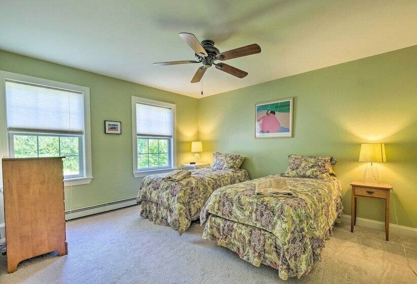 West Dover Home W/ Deck, Grill & Ev Outlet