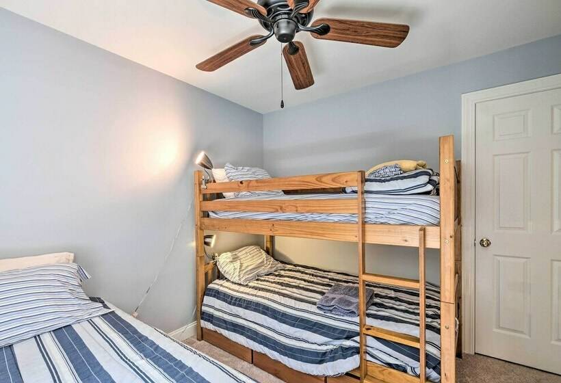 West Dover Home W/ Deck, Grill & Ev Outlet