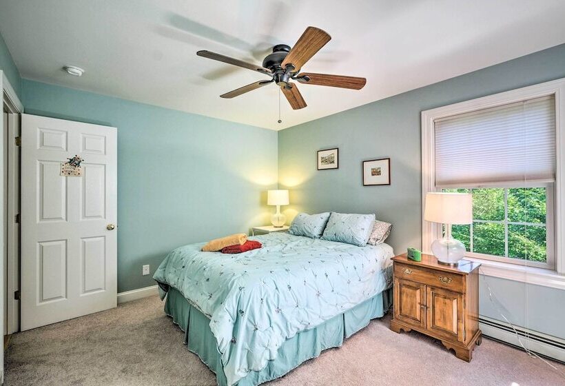 West Dover Home W/ Deck, Grill & Ev Outlet