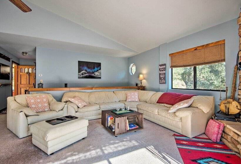 Woodland Family Escape W/ Deck In San Emigdio Mtns