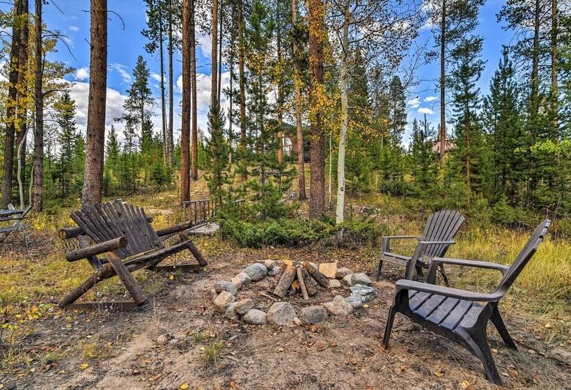 2 Mi To Rocky Mountain Nat L Park: Cabin W/ Views